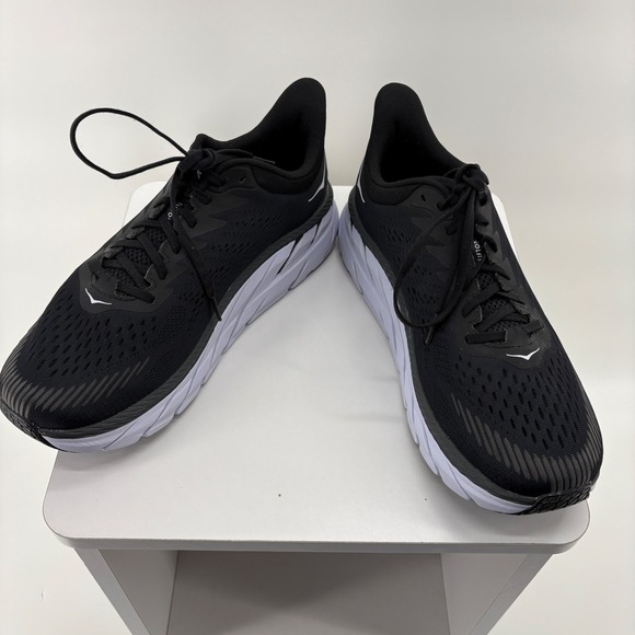 Hoka One One Clifton 7 Wide Mens Road Running Shoes Black White 1110534 11 2E - Picture 3 of 11